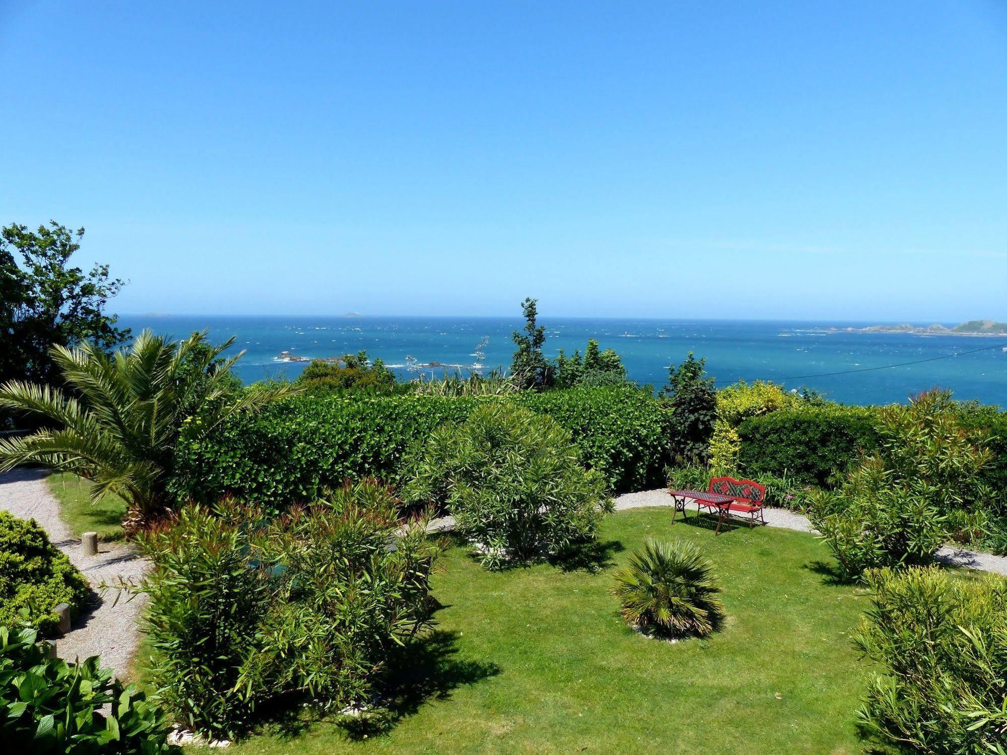 Villa Les Hydrangeas Perros-Guirec Exteriér fotografie